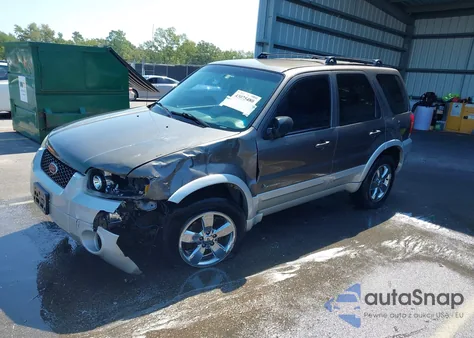 2005 Ford Escape Hybrid from USA, damaged, VIN 1FMCU96H05KE33778